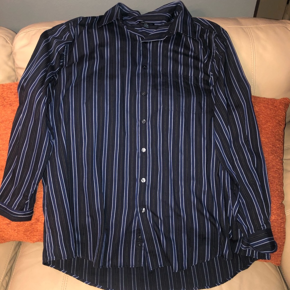Selling a navy blue stripped button up.